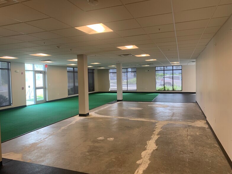 More Photos Of 390 South Ave, Rochester Apartments For Lease