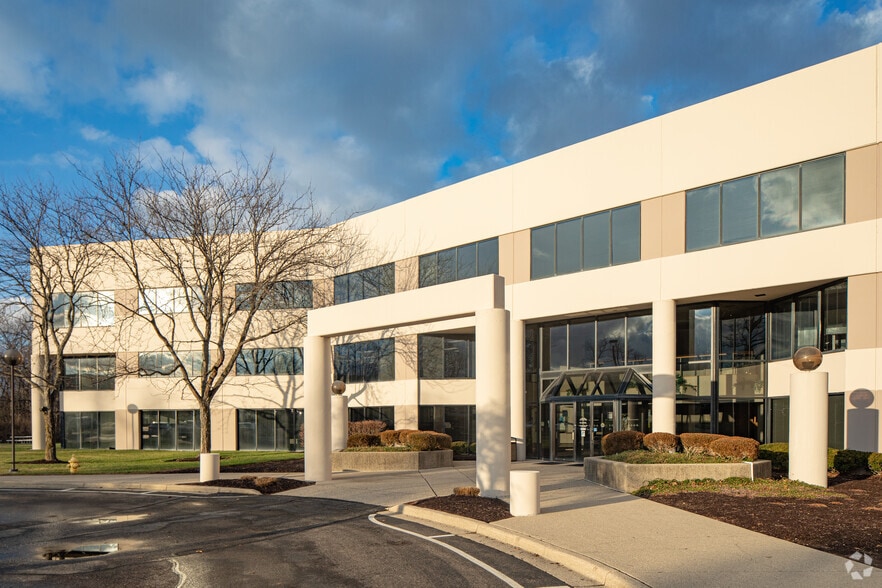 More Photos Of 3401 Park Center Dr, Dayton Office For Sale