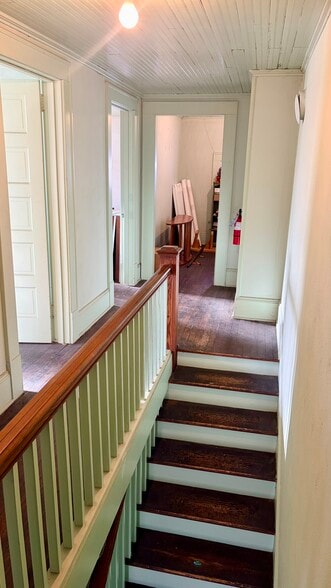 More Photos Of 204 N Main St, Richfield Specialty For Sale