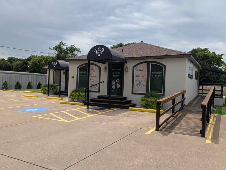 More Photos Of 429 N State Highway 342, Red Oak Office For Sale