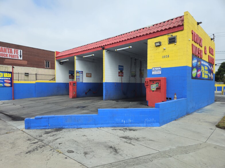 Primary Photo Of 1505 W Pacific Coast Hwy, Long Beach Carwash For Sale