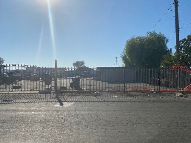 More Photos Of 3534 51st Ave, Sacramento Warehouse For Lease