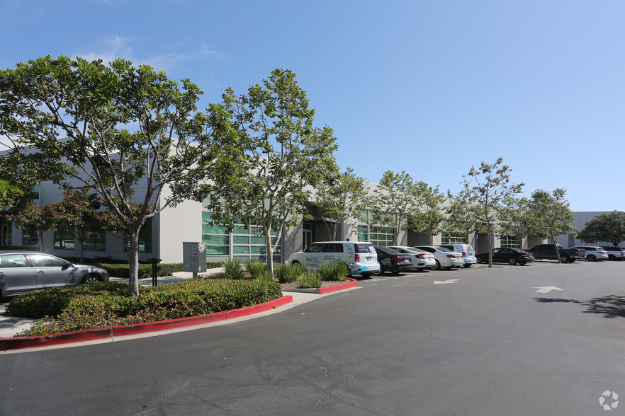 Primary Photo Of 9550-9650 Research Dr, Irvine Research And Development For Sale