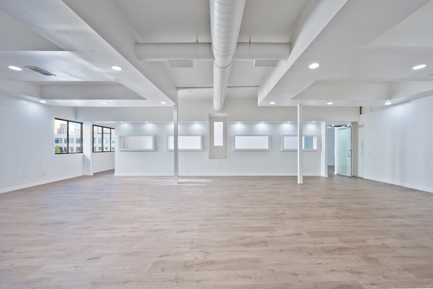 More Photos Of 200 E 9th St, Los Angeles Office For Lease