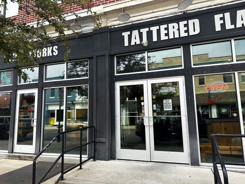 More Photos Of 1 S Union St, Middletown Restaurant For Sale