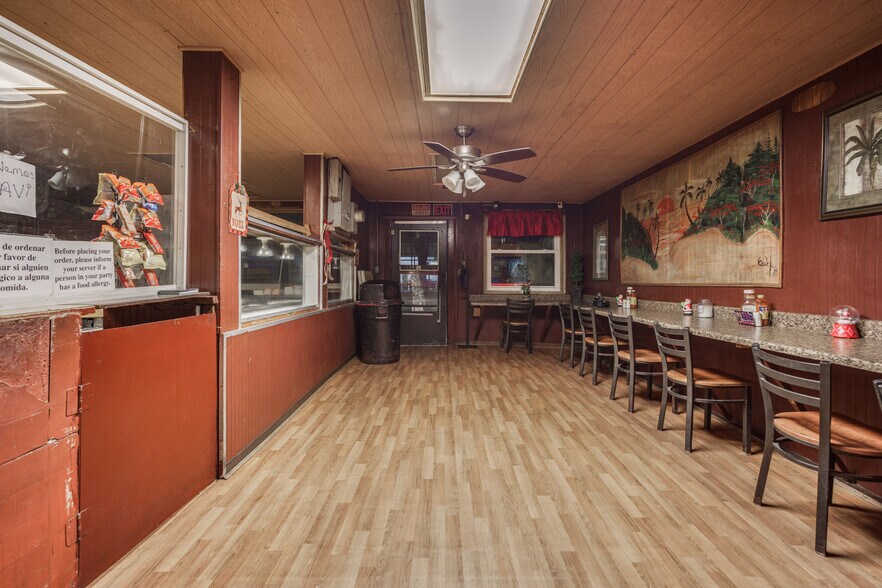 More Photos Of 389 Main St, Holyoke Restaurant For Sale