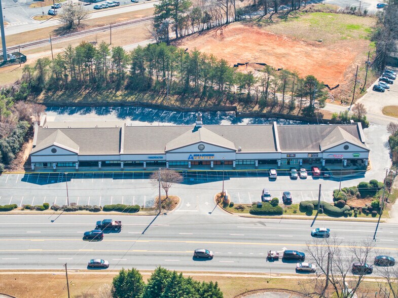 More Photos Of 1287 Highway 138, Jonesboro General Retail For Sale