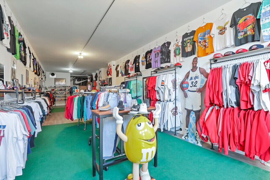 More Photos Of 1555-1563 N 4th St, Columbus Apartments For Sale