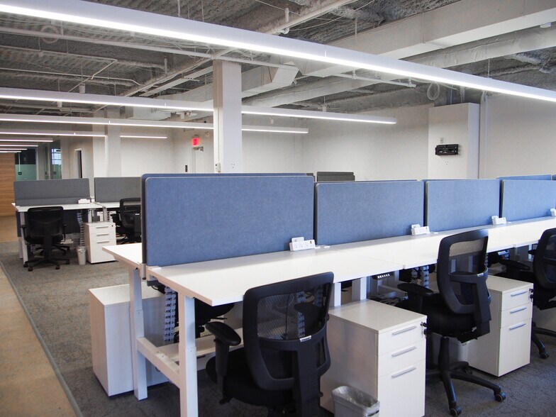 More Photos Of 159 4th Ave N, Nashville Office For Lease