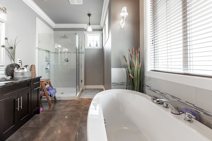 More Photos Of 2379 Chardonnay Ln, Abbotsford Hospitality For Sale