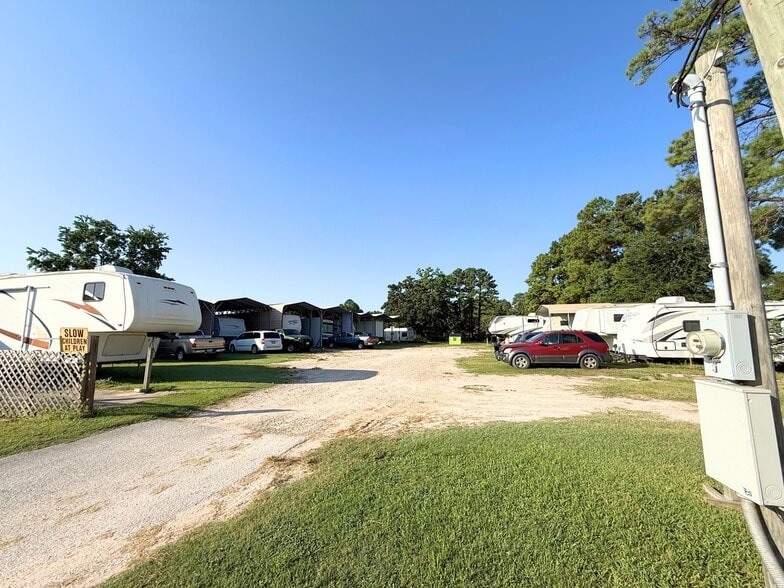 More Photos Of 36815 FM 1774 Rd, Magnolia Manufactured Housing Mobile Home Park For Sale
