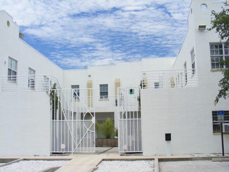 More Photos Of 1601 3rd St S, Saint Petersburg Office For Sale