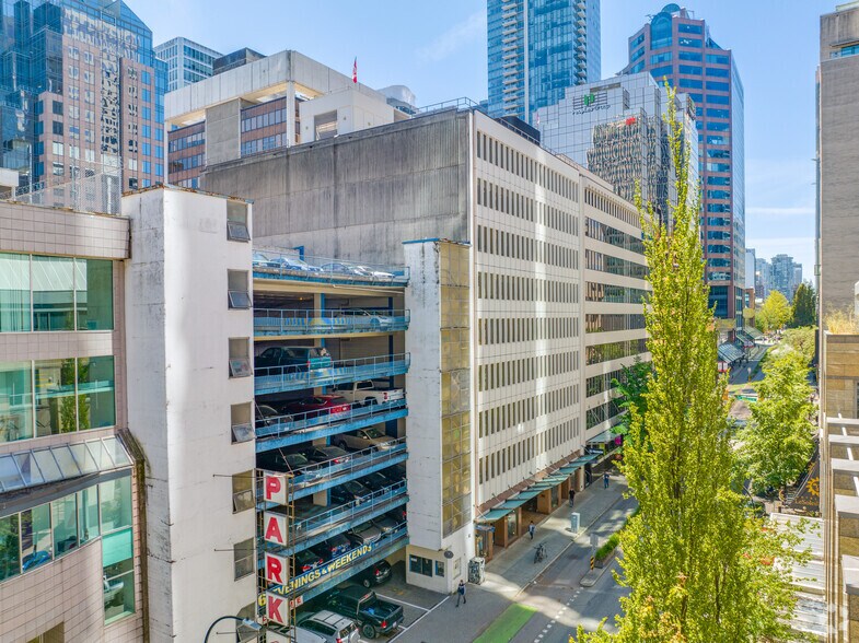 More Photos Of 580 Hornby St, Vancouver Office For Lease