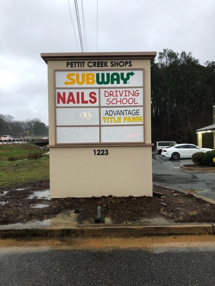 More Photos Of 1211-1223 Joe Frank Harris Pky, Cartersville Unknown For Lease