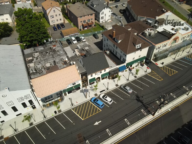 More Photos Of 799-803 Abbott Blvd, Fort Lee Storefront For Sale