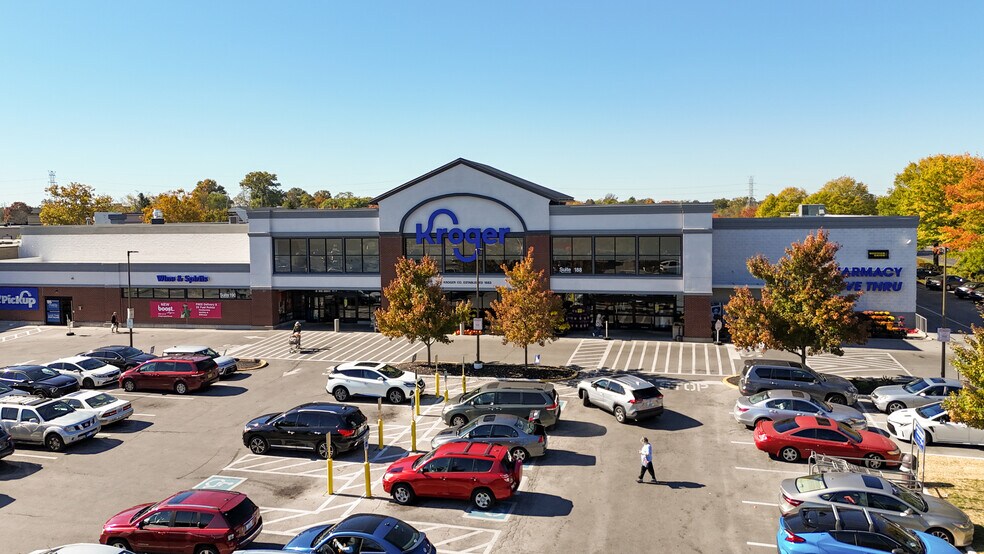 More Photos Of 2307-2375 Nicholasville Rd, Lexington Unknown For Lease