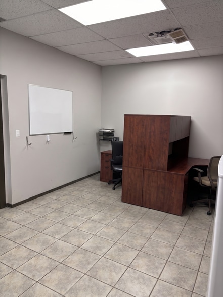 More Photos Of 184 Kaska Rd, Sherwood Park Light Manufacturing For Lease