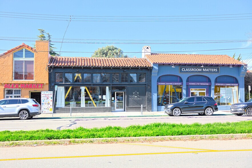 More Photos Of 2447 Sacramento St, Berkeley Freestanding For Lease
