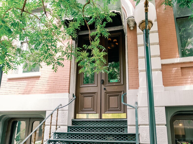More Photos Of 1201-1217 Hampton St, Columbia Office For Lease