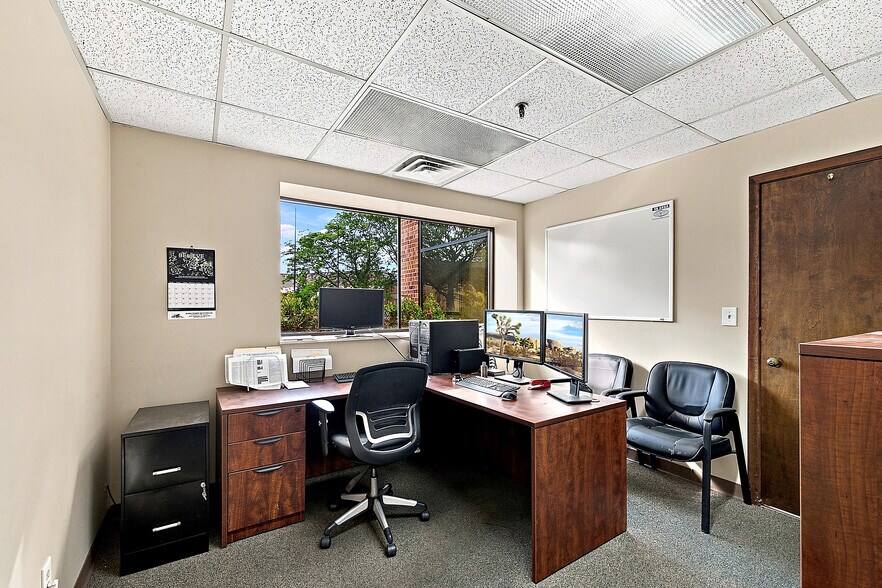 More Photos Of 33842 James J. Pompo Dr, Fraser Manufacturing For Sale