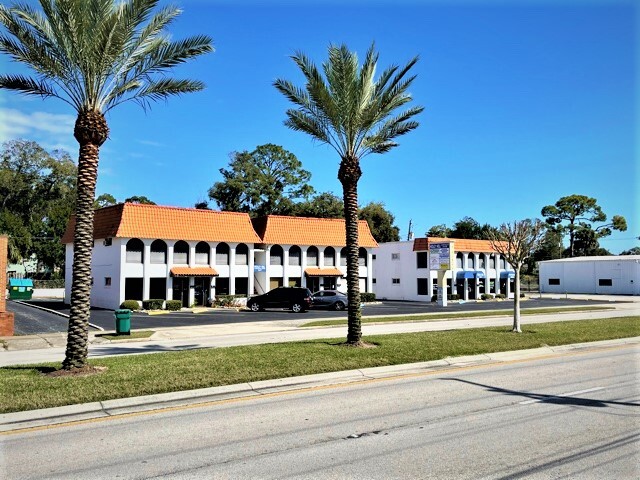 Primary Photo Of 1615 Ridgewood Ave, Holly Hill Loft Creative Space For Sale