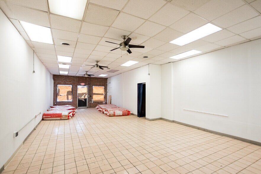More Photos Of 4454-4458 W Vernor Hwy, Detroit Storefront Retail Residential For Lease