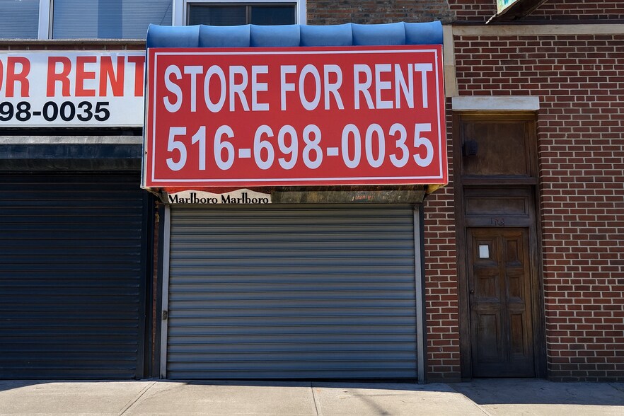 More Photos Of 11814 Queens Blvd, Forest Hills Storefront Retail Office For Lease