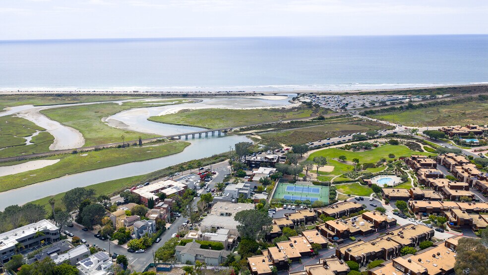 More Photos Of 2236 Carmel Valley Rd, Del Mar Restaurant For Sale