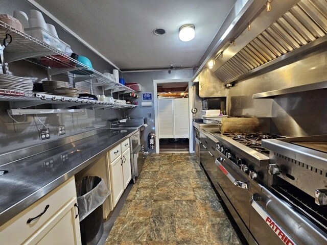 More Photos Of 109300 County Road C, Spencer Restaurant For Sale