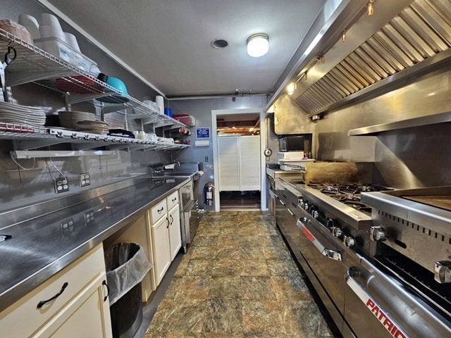 More Photos Of 109300 County Road C, Spencer Specialty For Sale