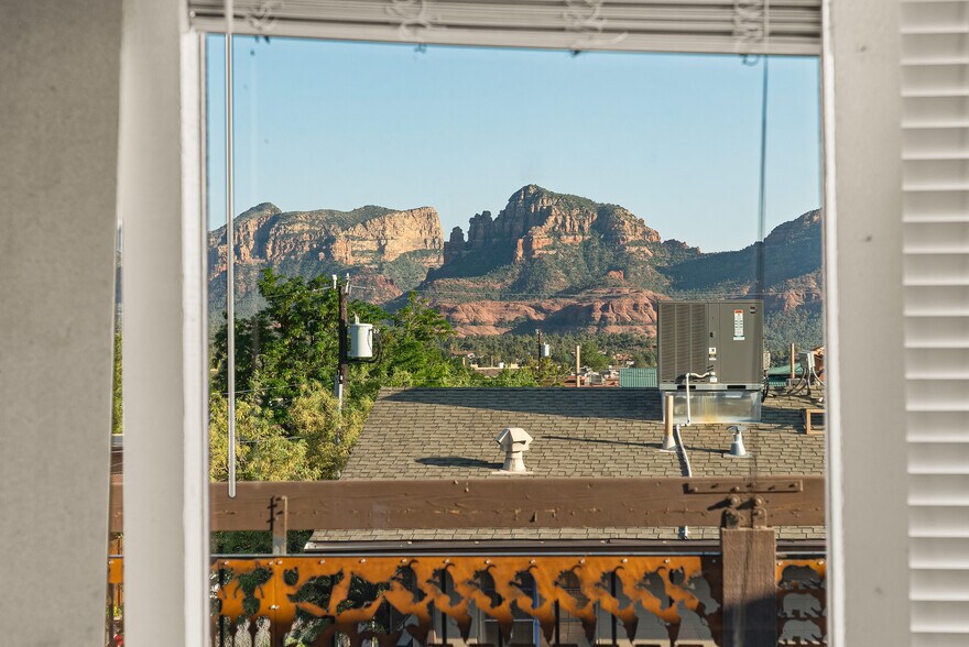 More Photos Of 450 Jordan Rd, Sedona Office Residential For Sale