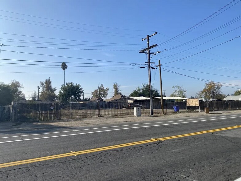 More Photos Of 24229 5th St, San Bernardino Distribution For Sale