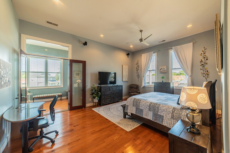 More Photos Of 333 N 9th St, Paducah Storefront Retail Residential For Sale