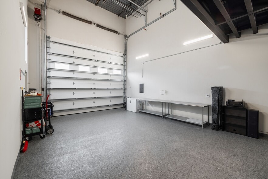 More Photos Of 1435 FM 1463 Rd, Katy Showroom For Sale