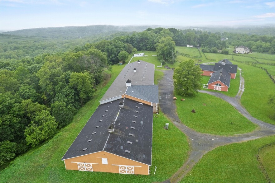 More Photos Of 173 Sarah Wells Trl, Campbell Hall Self Storage For Sale