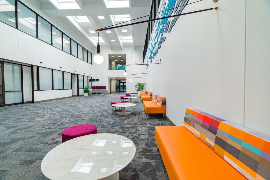 More Photos Of 206 Wild Basin Rd, Austin Office For Lease