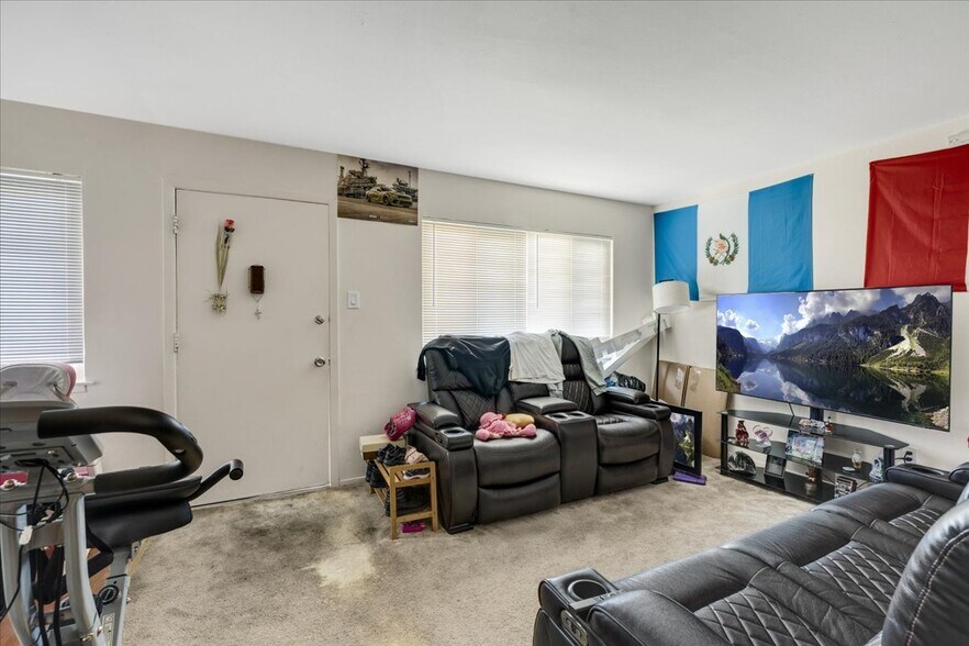 More Photos Of 30 Gardiner Ave, South San Francisco Apartments For Sale