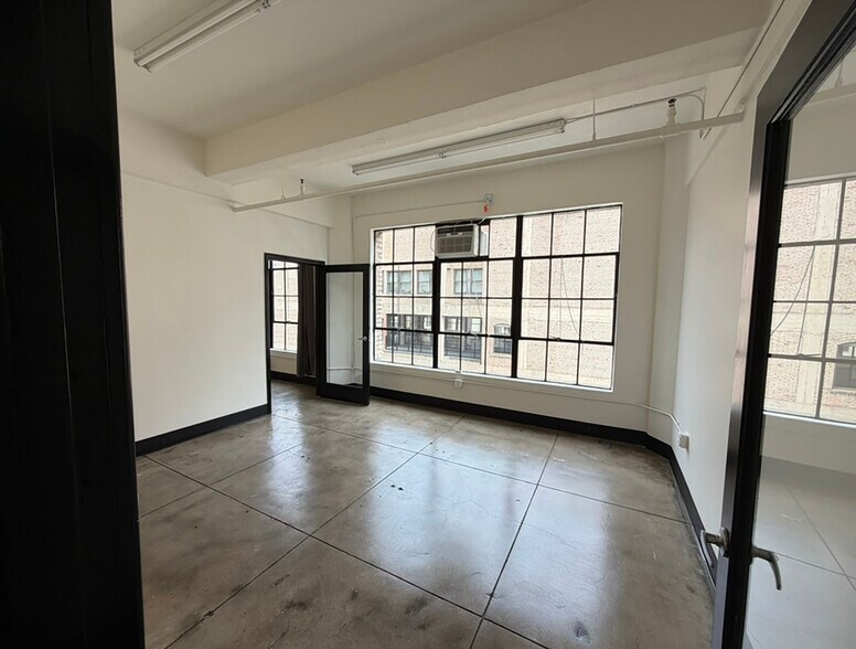 More Photos Of 814-818 S Broadway, Los Angeles Loft Creative Space For Lease