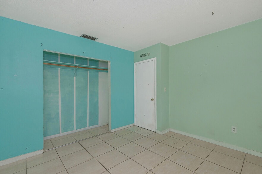 More Photos Of 1911-1915 SW 4th Ave, Fort Lauderdale Apartments For Sale