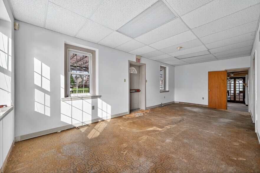 More Photos Of 793 Penns Park Rd, Newtown Office For Lease