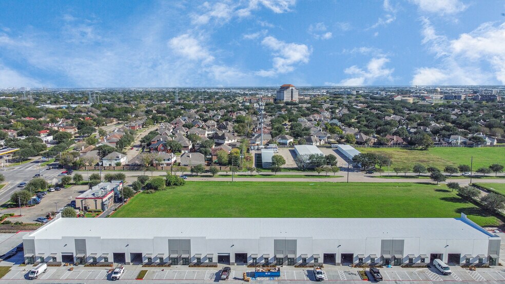 More Photos Of 12425 W Airport Blvd, Sugar Land Light Distribution For Lease