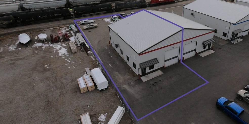 More Photos Of 1075 36 St N, Lethbridge Warehouse For Sale