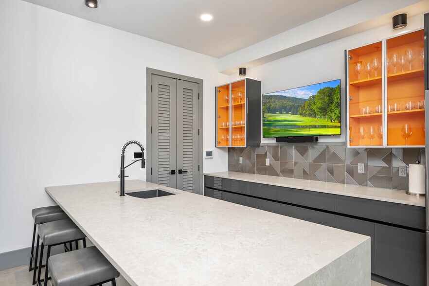 More Photos Of 7231 Stonewall Bnd, San Antonio Specialty For Sale