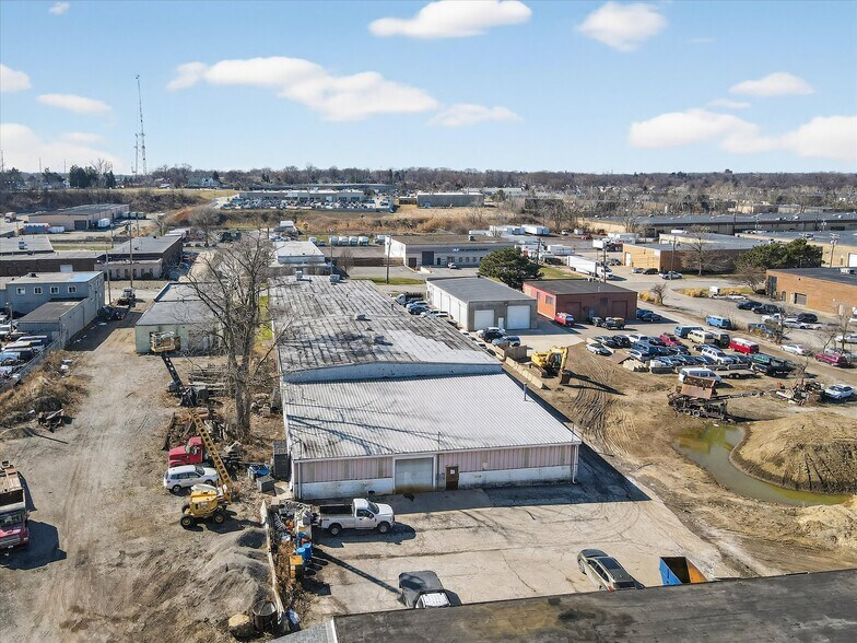 More Photos Of 4891 Van Epps Rd, Brooklyn Heights Warehouse For Sale