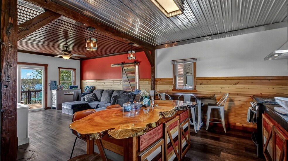 More Photos Of 16061 296th St, Cornell General Retail For Sale