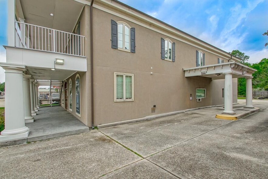 More Photos Of 200 Gause Blvd, Slidell Office For Sale