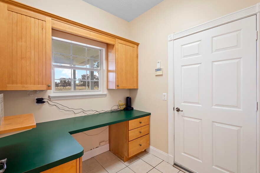 More Photos Of 42554 Maggie Jones Rd, Paisley Horse Stables For Sale