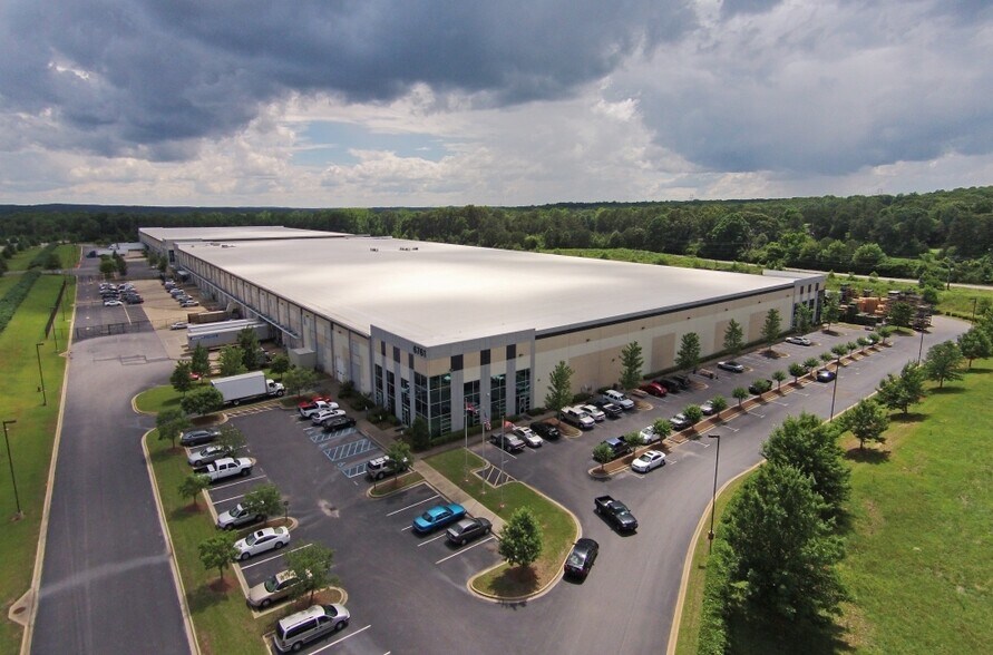 More Photos Of 6761-6775 Jefferson Metropolitan Pky, McCalla Warehouse For Lease