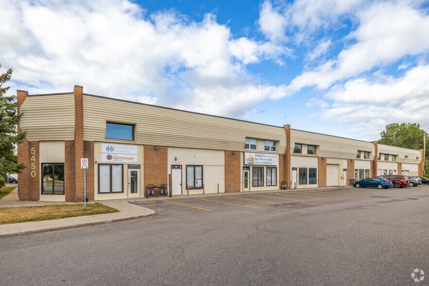 More Photos Of 5450 Canotek Rd, Ottawa Light Manufacturing For Sale