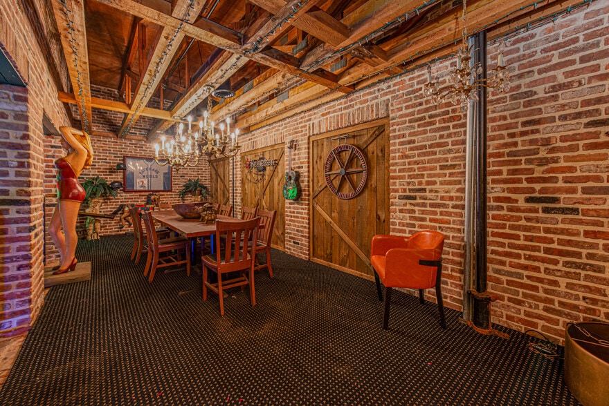 More Photos Of 14410 Coastal Hwy, Ocean City Restaurant For Sale